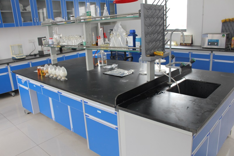 實(shí)驗(yàn)設(shè)備